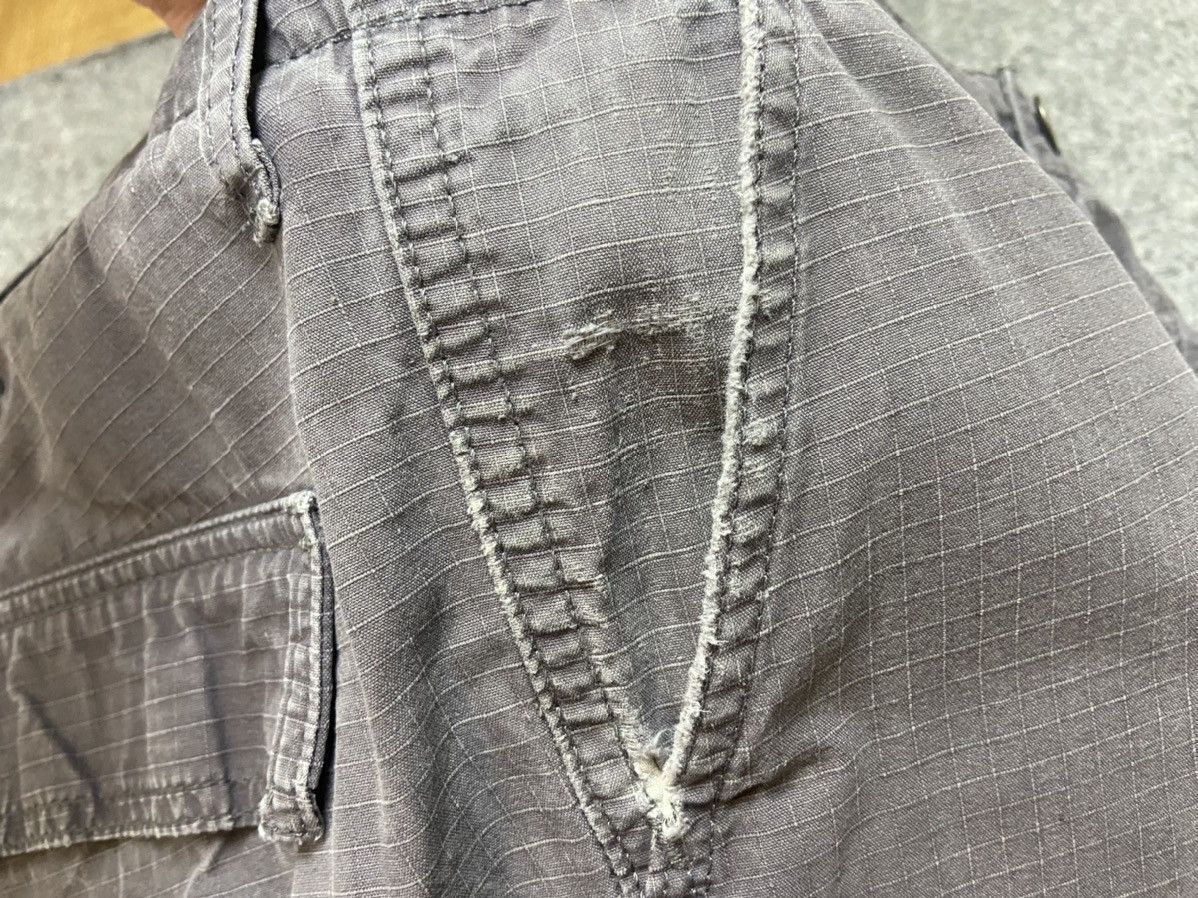 Carhartt × Carhartt Wip × Vintage Vintage Carhartt Wip Grey Cargo Pants Size US 32 / EU 48 - 14 Thumbnail