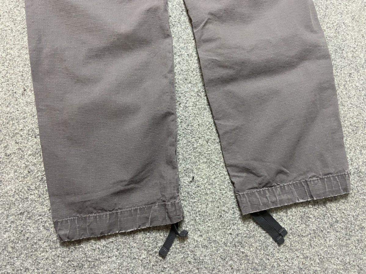 Carhartt × Carhartt Wip × Vintage Vintage Carhartt Wip Grey Cargo Pants Size US 32 / EU 48 - 4 Thumbnail