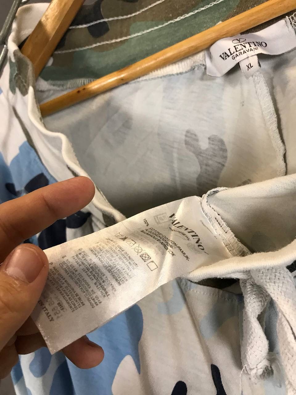 Valentino Valentino Garavani shorts Size US 34 / EU 50 - 4 Thumbnail