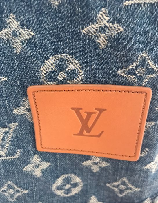 Louis Vuitton Supreme Blue Monogram Baseball Jersey – Savonches