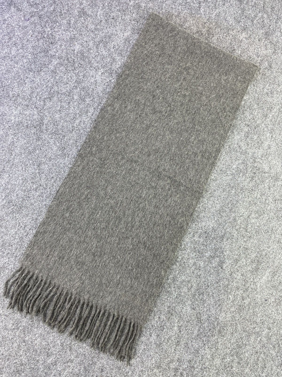 Paul Smith Paul Smith Scarf / Muffler / Neckwear -T170 Size ONE SIZE - 1 Thumbnail