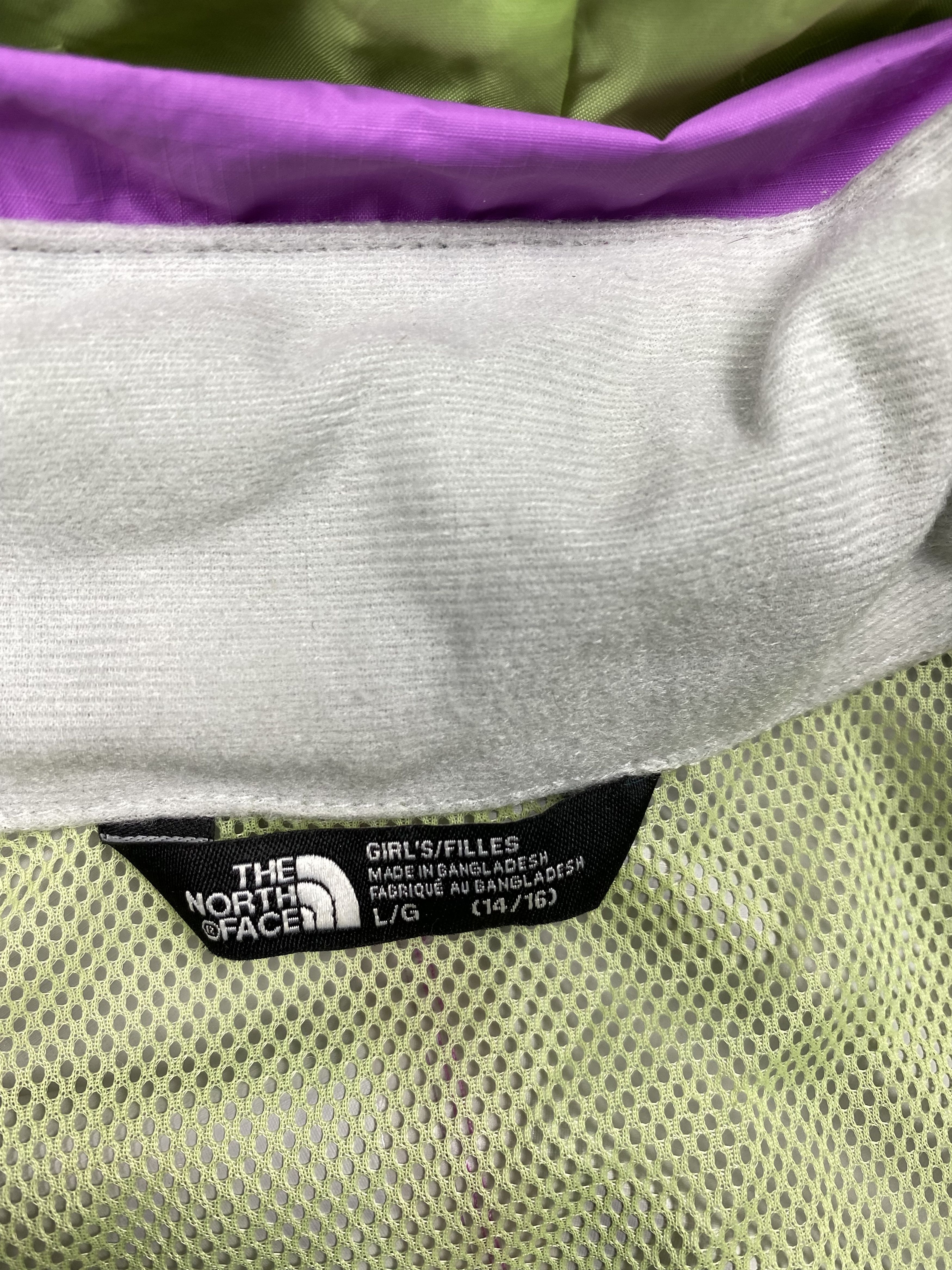 The North Face × Vintage The North Face HyVent WMNS Waterproof Jacket TNF Size XS / US 0-2 / IT 36-38 - 7 Thumbnail
