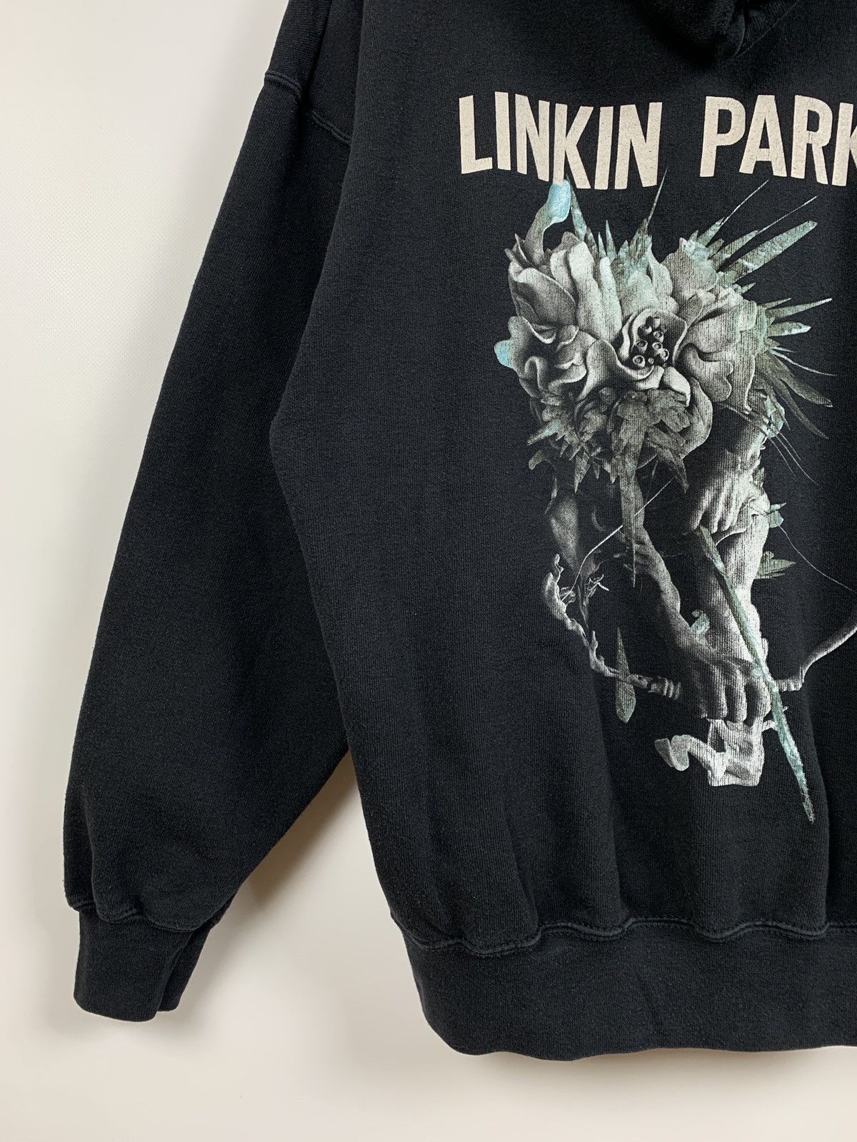 Band Tees 2014 Vintage Linkin Park Faded Black Hoodie Size US XL / EU 56 / 4 - 5 Thumbnail