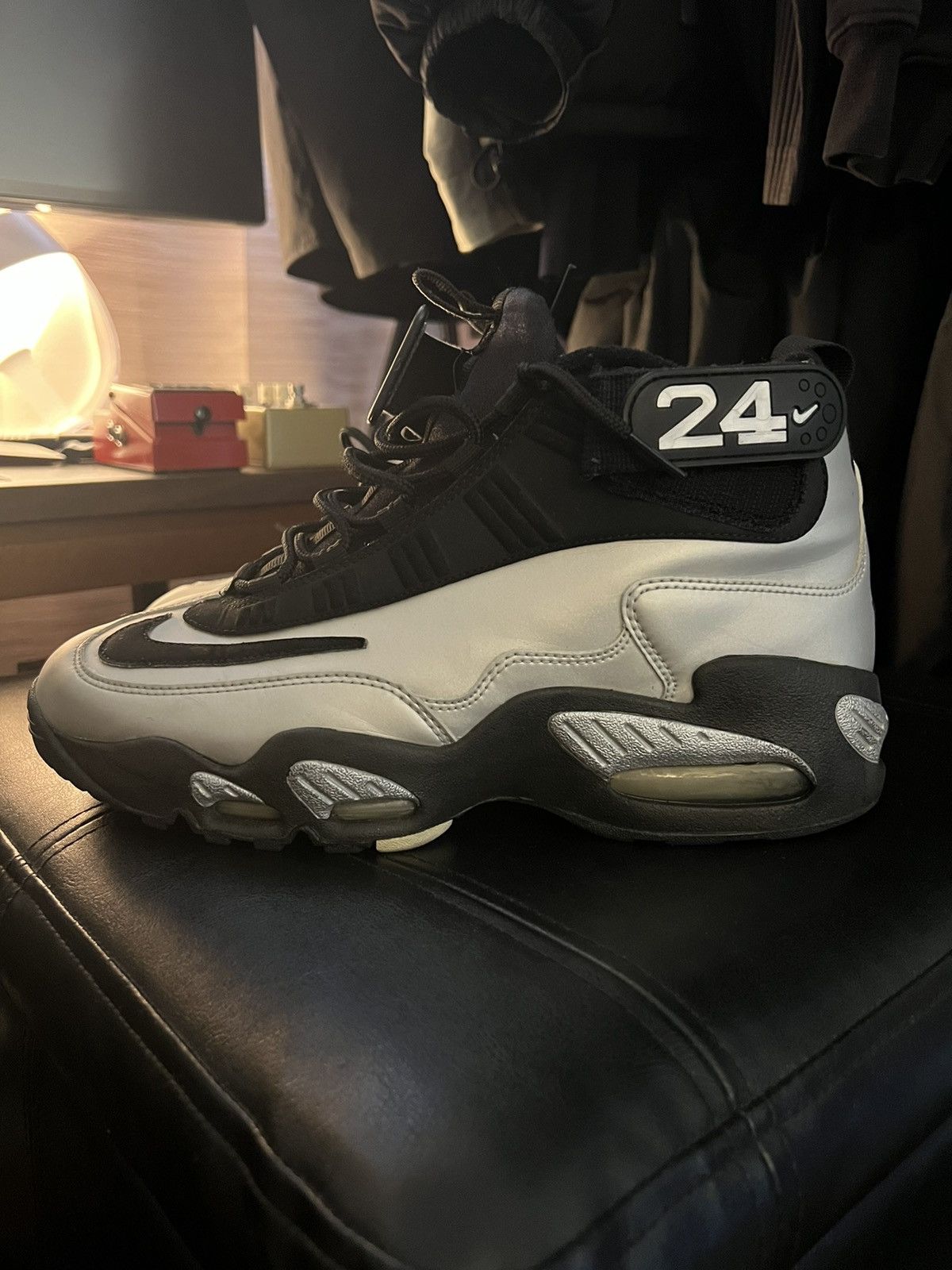 Nike Nike Air Griffey Max 1 Size US 9.5 / EU 42-43 - 4 Thumbnail