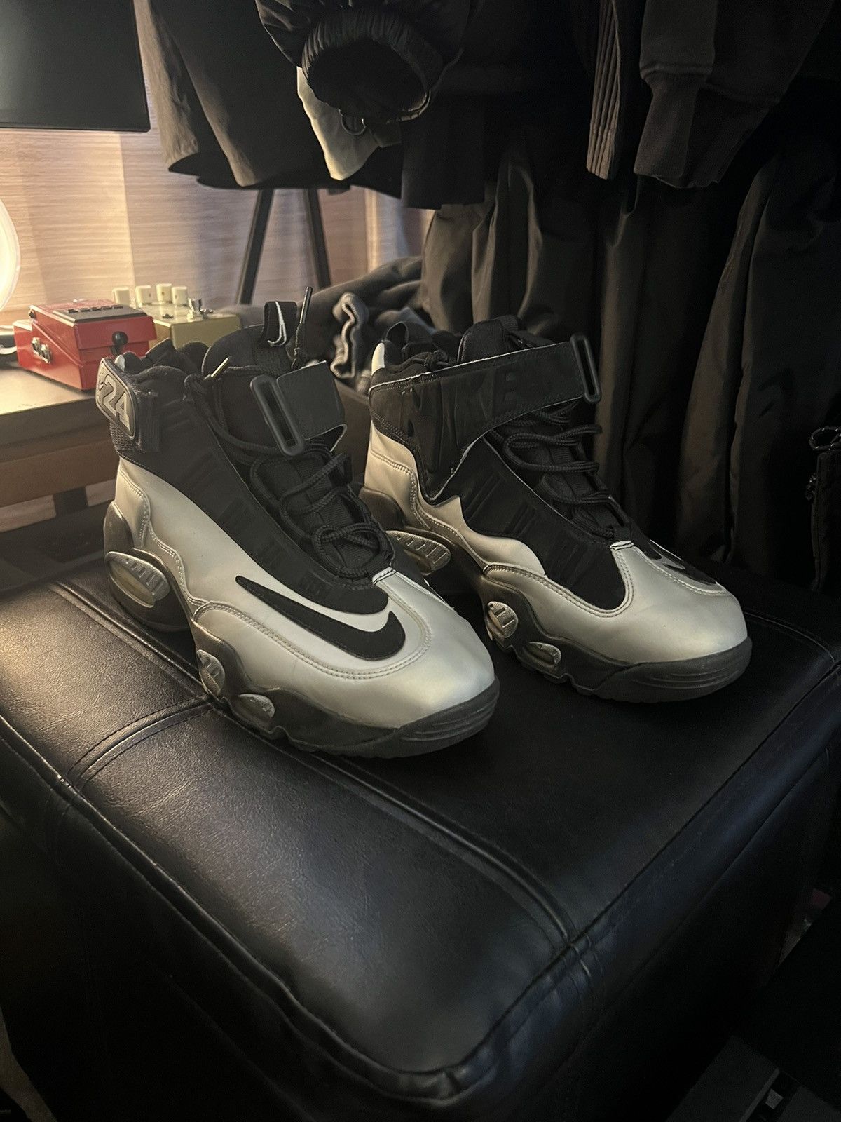 Nike Nike Air Griffey Max 1 Size US 9.5 / EU 42-43 - 1 Thumbnail