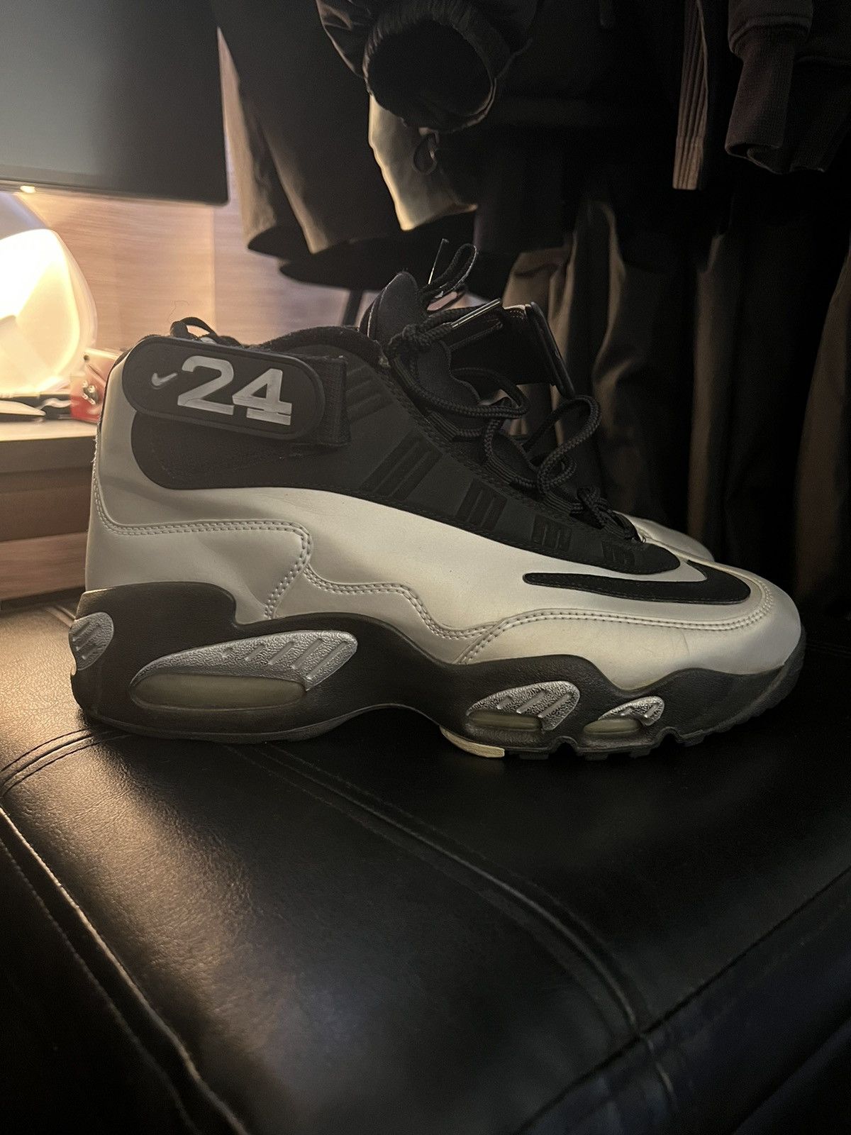 Nike Nike Air Griffey Max 1 Size US 9.5 / EU 42-43 - 6 Thumbnail
