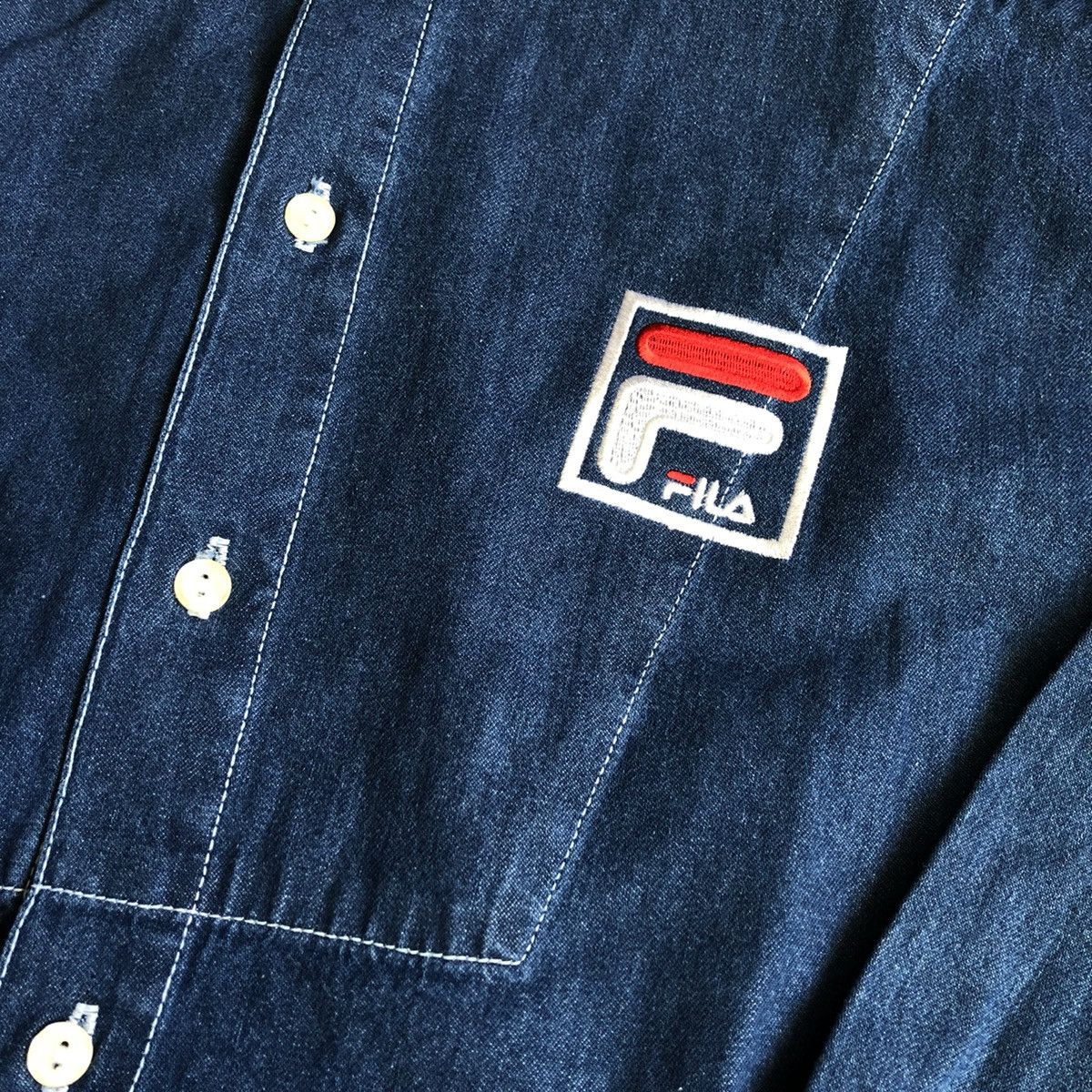 Fila New Vintage 1990s FILA Denim Button Up Logo Longsleeve Shirt Size US XL / EU 56 / 4 - 4 Thumbnail