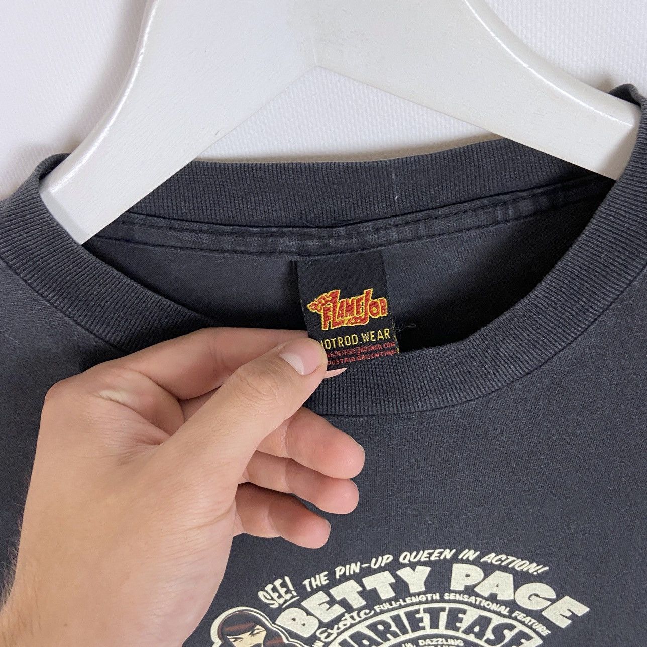 Vintage Vintage 00s Betty Page Varietease Flame Job Sol Rac tee rare Size US XL / EU 56 / 4 - 4 Thumbnail