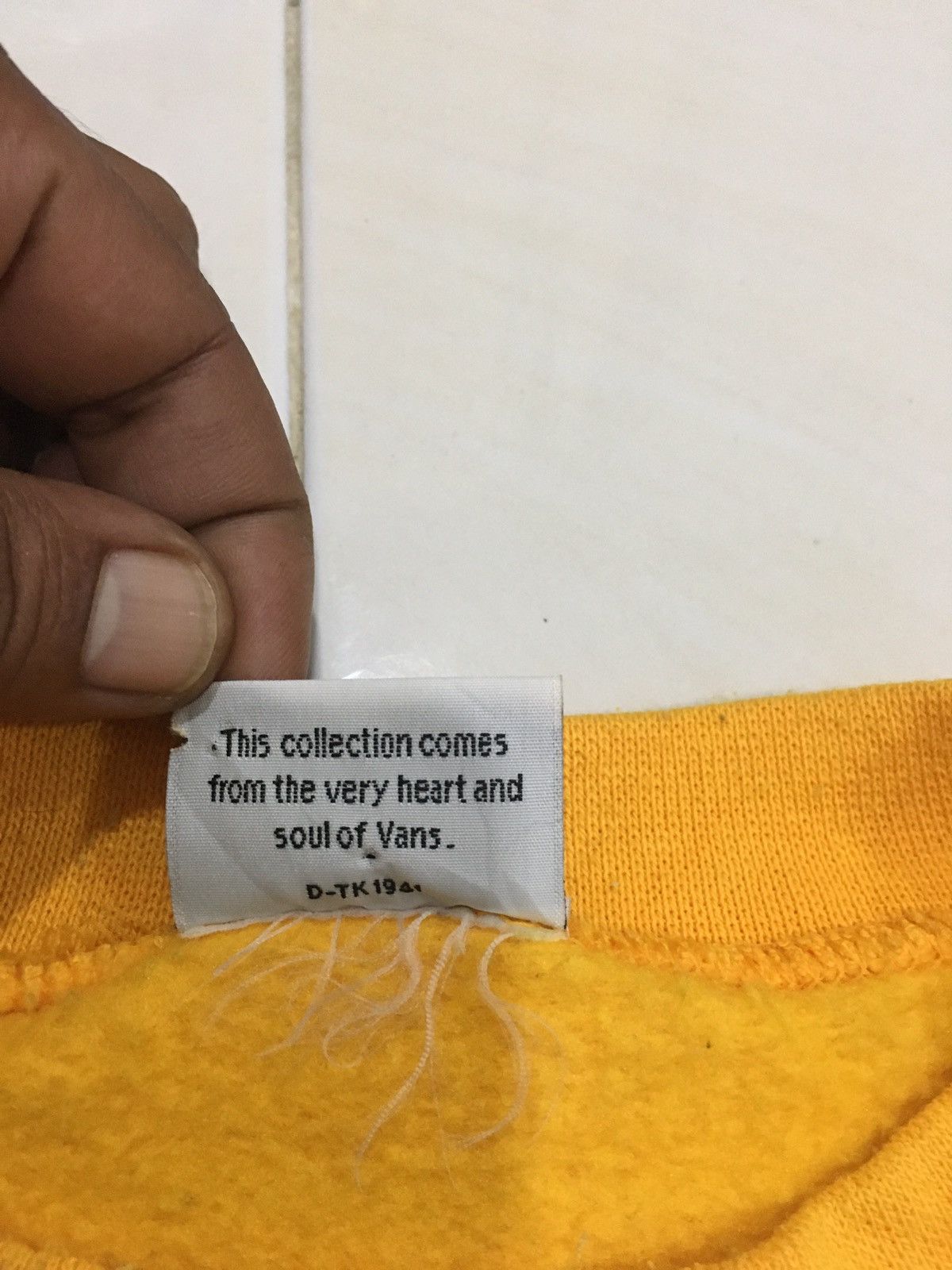 Vans Vtg Vans Sweatshirt Big Spell Size US L / EU 52-54 / 3 - 4 Thumbnail