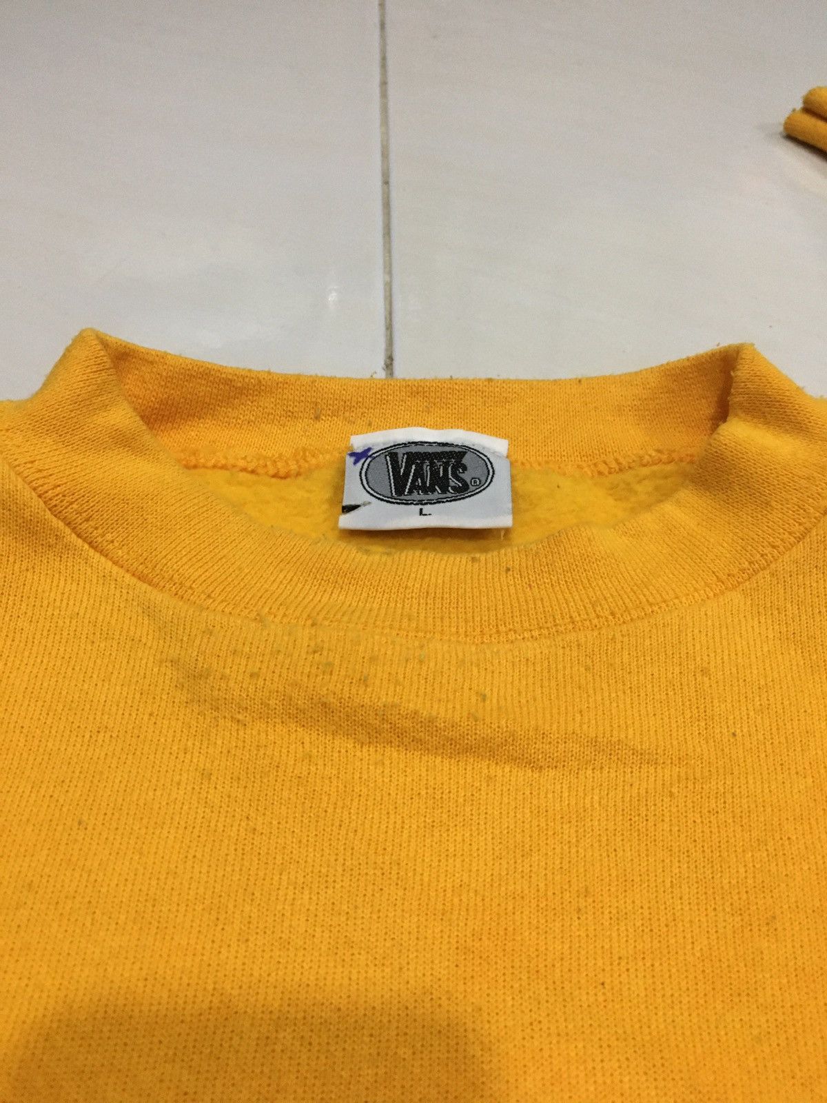Vans Vtg Vans Sweatshirt Big Spell Size US L / EU 52-54 / 3 - 7 Thumbnail
