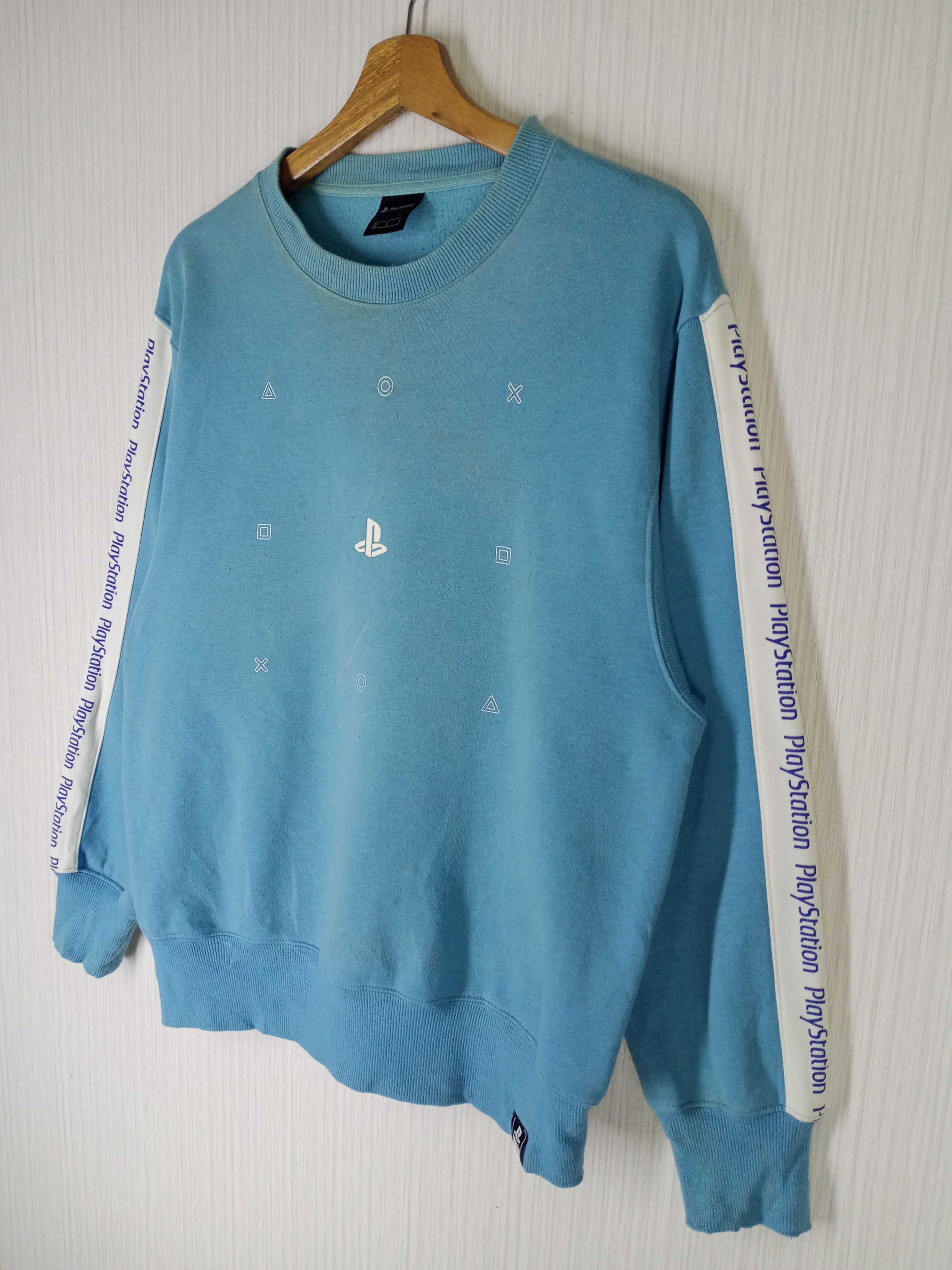 Playstation × The Game RARE PLAYSTATION SWEATSHIRT DISTRESSED Size US M / EU 48-50 / 2 - 2 Thumbnail