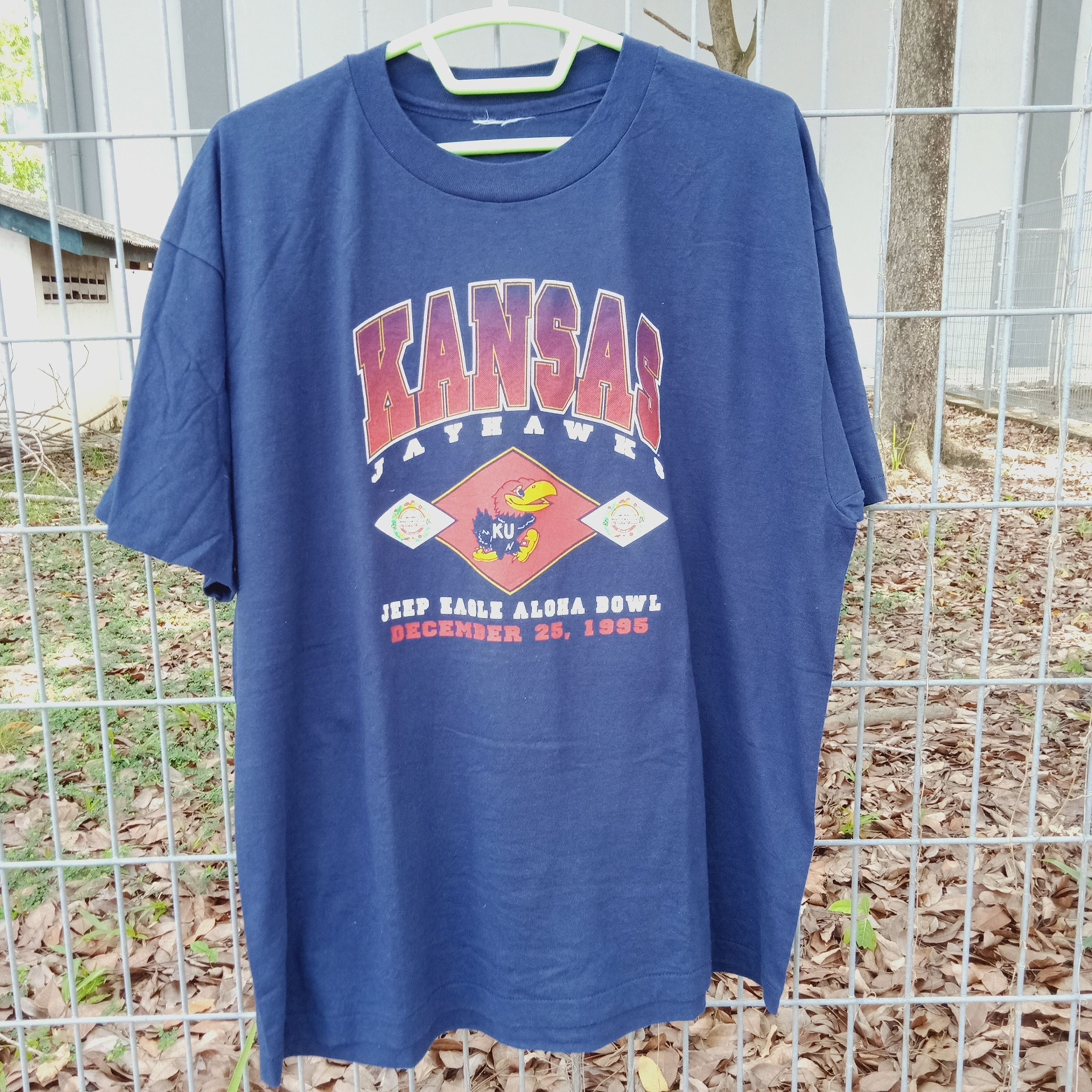 NBA × Vintage Vintage Jay Hawks Kansas Size US XL / EU 56 / 4 - 1 Thumbnail
