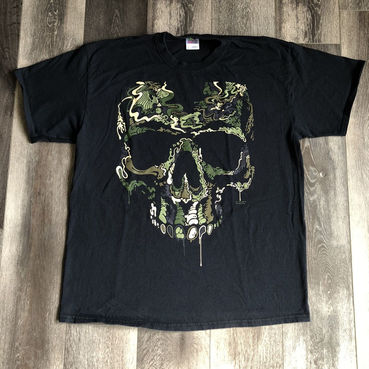 Liquid Blue Vintage 2000s Liquid Blue Skull Melt Camo Graphic Logo Tee Size US XL / EU 56 / 4 - 2 Thumbnail