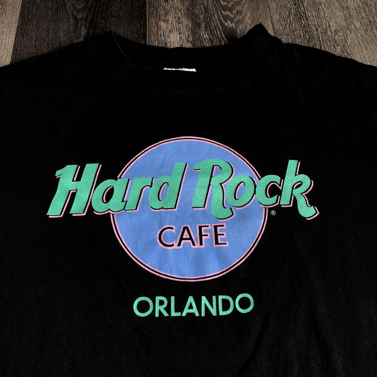 Hard Rock Cafe Vintage 1990s Hard Rock Cafe Orlando Florida Retro Logo Tee Size US XL / EU 56 / 4 - 1 Thumbnail
