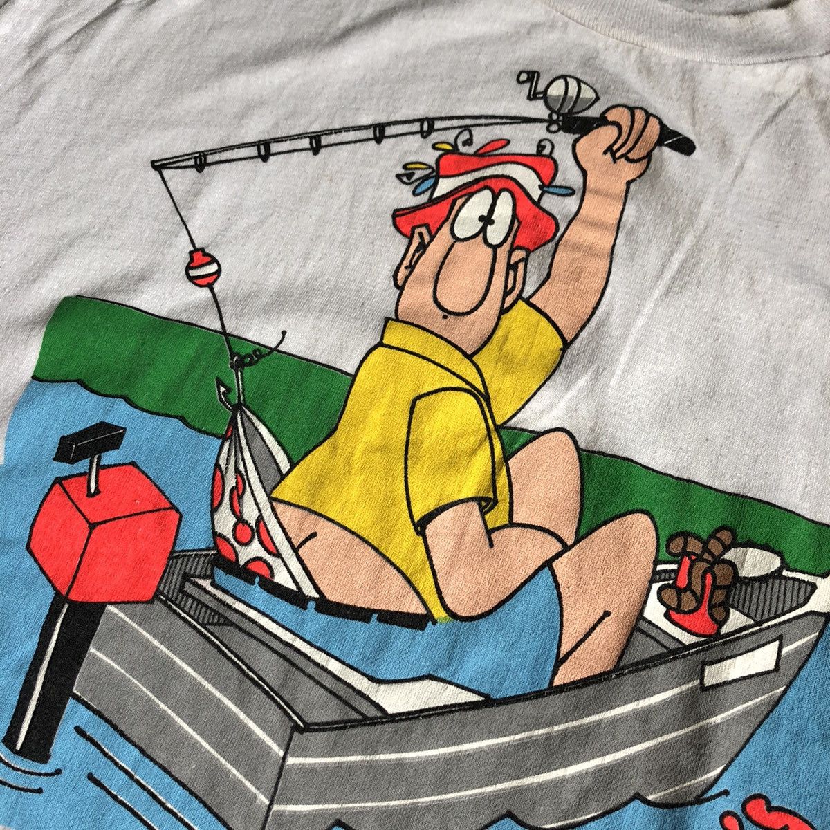 Vintage Vintage 1990s Mr Fisherman Cartoon Parody Graphic Logo Tee Size US XL / EU 56 / 4 - 4 Thumbnail