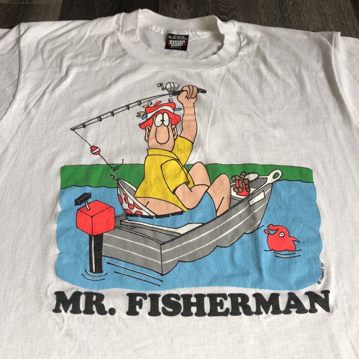 Vintage Vintage 1990s Mr Fisherman Cartoon Parody Graphic Logo Tee Size US XL / EU 56 / 4 - 1 Thumbnail