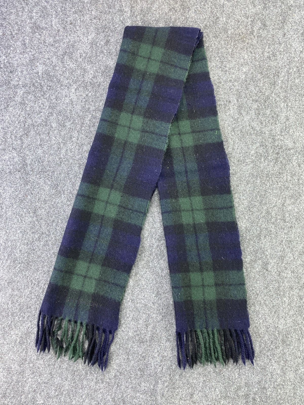 Givenchy GIVENCHY Scarf/Muffler/Neckwear - T180 Size ONE SIZE - 3 Thumbnail