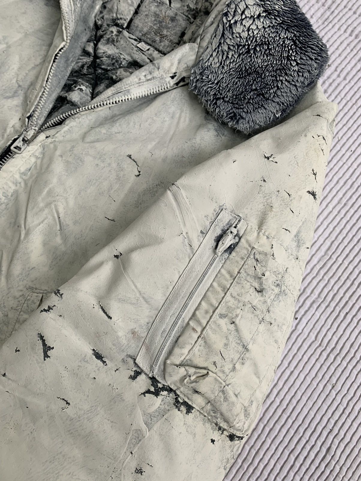 Handmade Cracking Paint Bomber Size US L / EU 52-54 / 3 - 6 Thumbnail