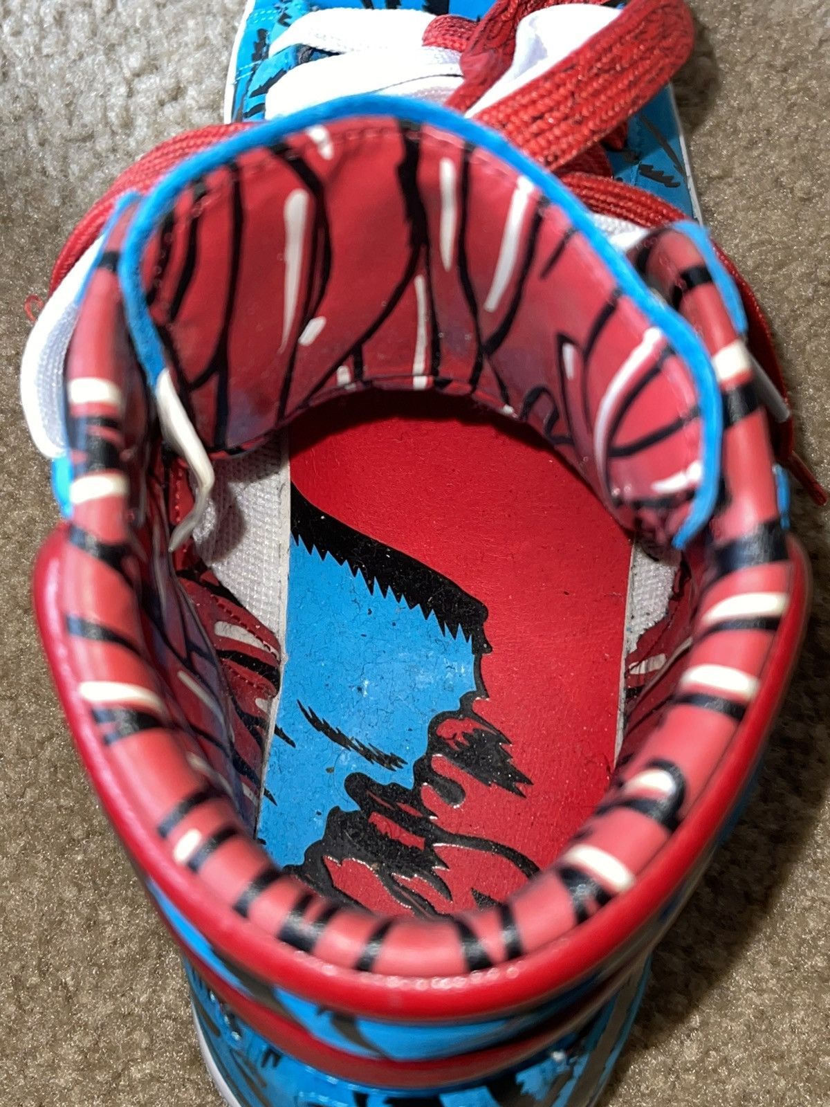 Puma × Santa Cruz Skateboards Santa Cruz x Puma First Round Screaming Hand Sneaker Size US 9.5 / EU 42-43 - 7 Thumbnail