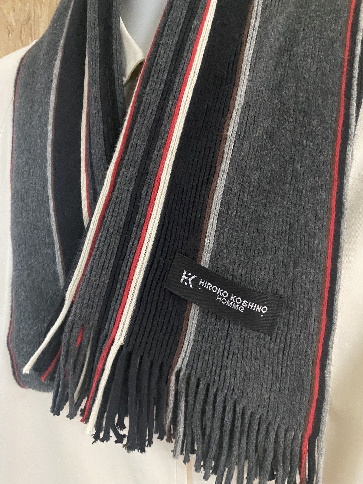 Hiroko Koshino Homme Hiroko Koshino Homme Scarf / Muffler / wool Size ONE SIZE - 1 Thumbnail