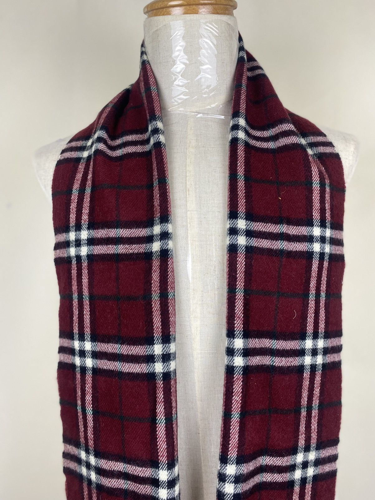 Burberry Burberrys Novacheck Made In England Scarf Muffler Wool Size ONE SIZE - 2 Thumbnail