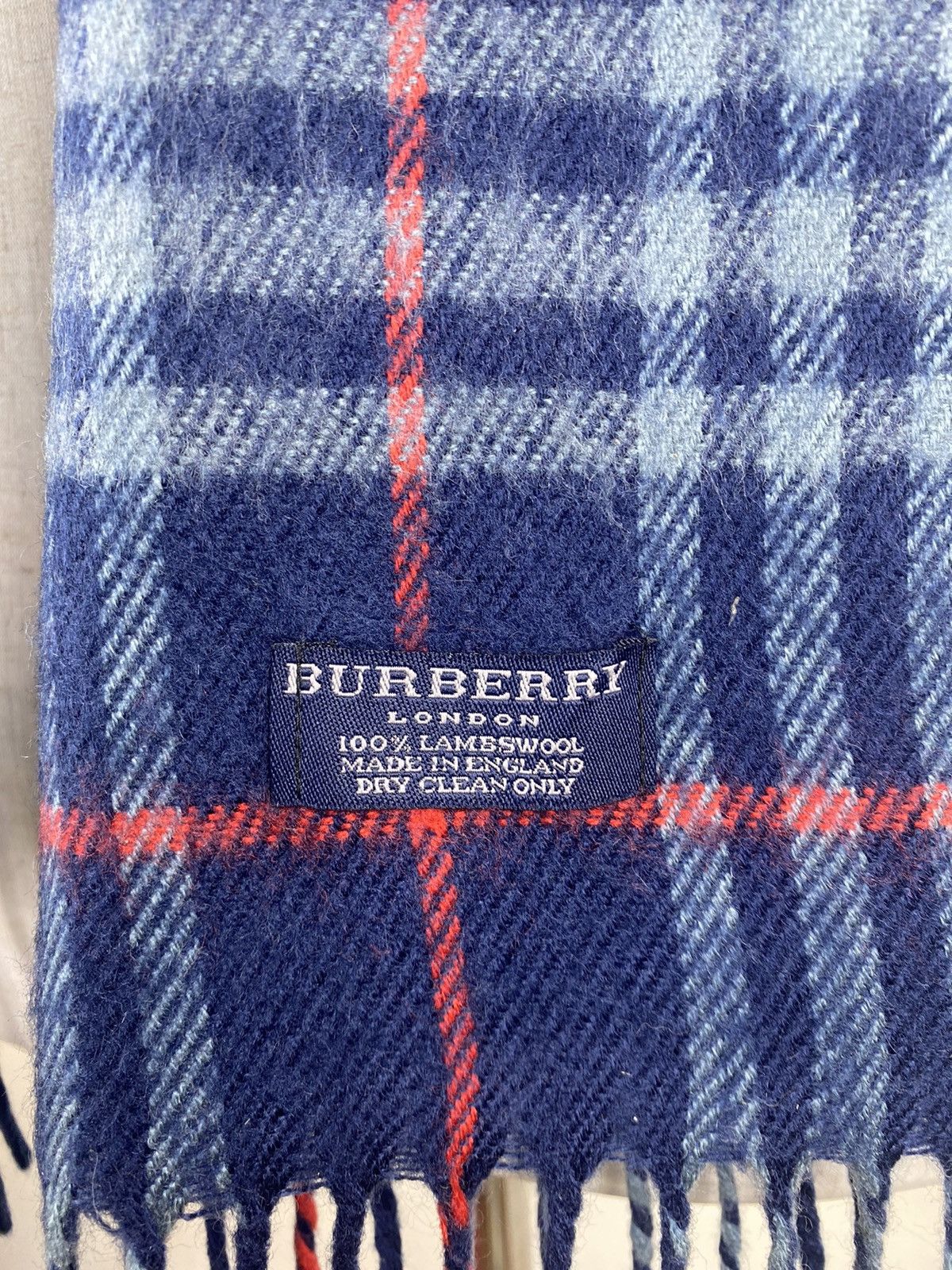 Burberry Burberry Nova Check Scarf / Muffler / Wool Size ONE SIZE - 4 Thumbnail
