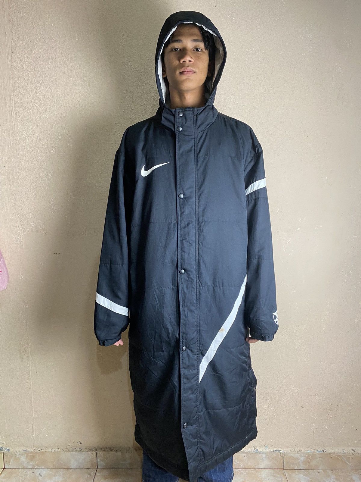 Japanese Brand Nike Black Light Puffer Long Jacket Size US XL / EU 56 / 4 - 2 Thumbnail