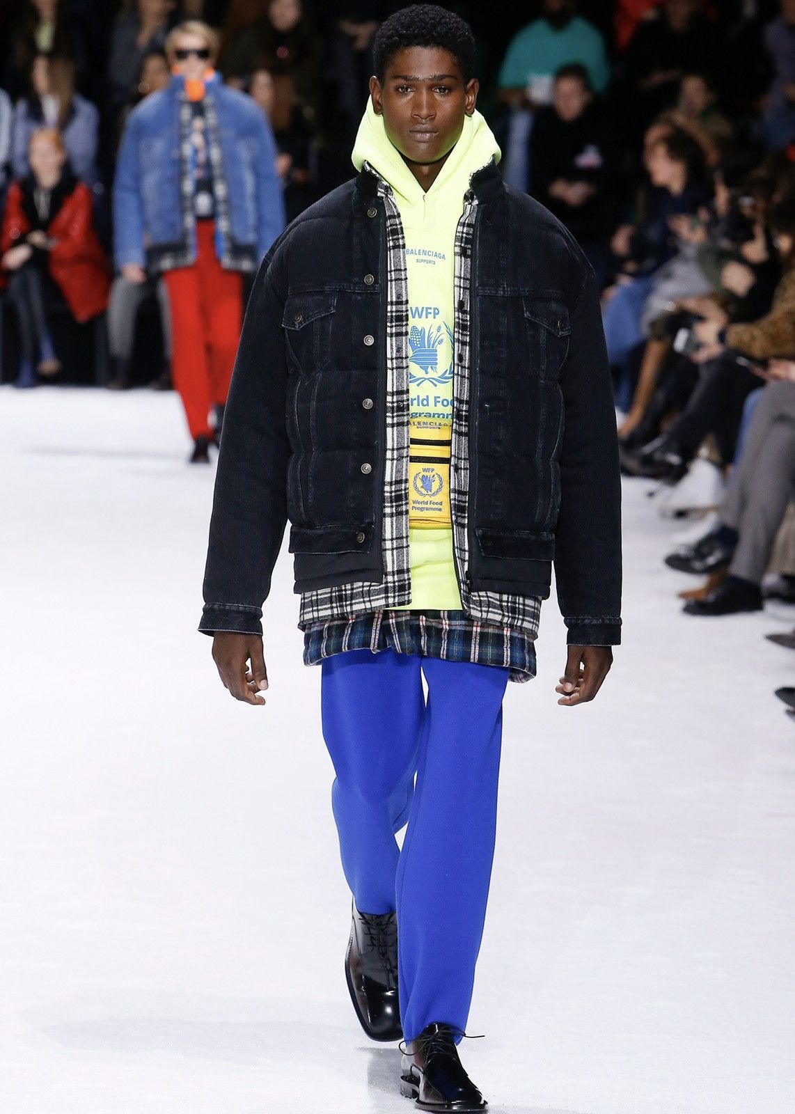 Balenciaga layered coat hotsell