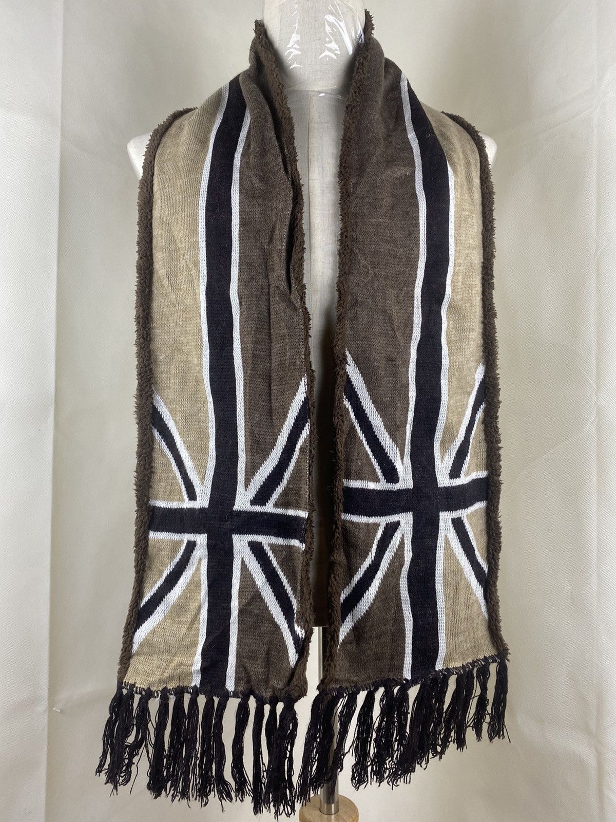Other United Kingdom Flag Winter Scarf Muffler Size ONE SIZE - 1 Thumbnail