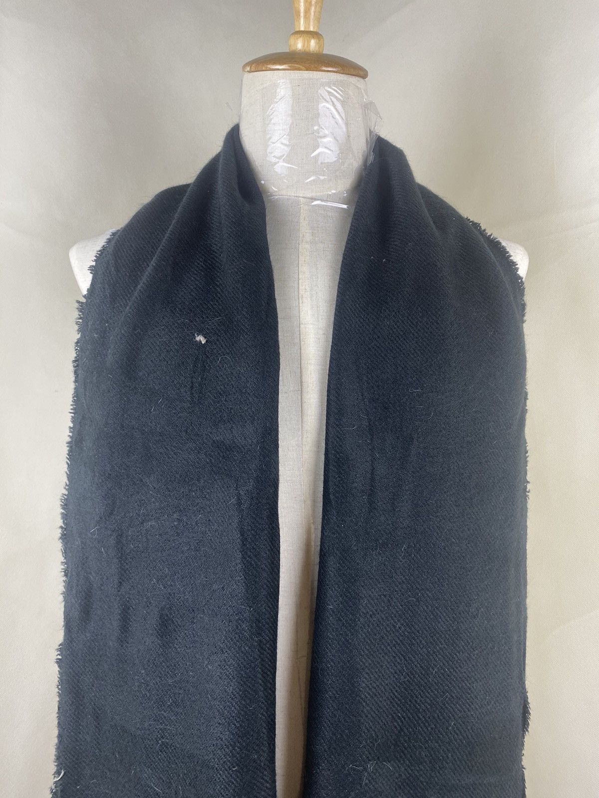 Other Who Who Gallery Japanese Brand Winter Scarf Muffler Size ONE SIZE - 3 Thumbnail