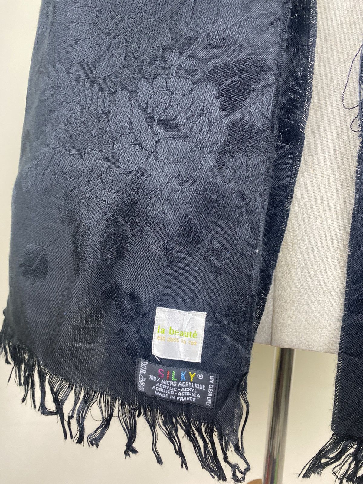 Other La Beaute Floral Made In France Scarf Muffler Size ONE SIZE - 3 Thumbnail