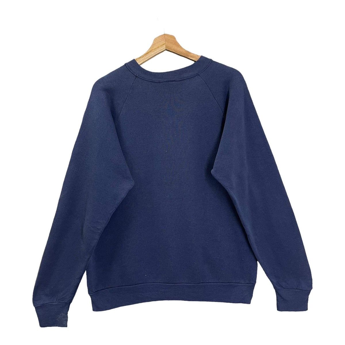 Japanese Brand Vintage 90s Michigan Metro Girl Scouts Big Logo Sweatshirt Size US L / EU 52-54 / 3 - 5 Thumbnail