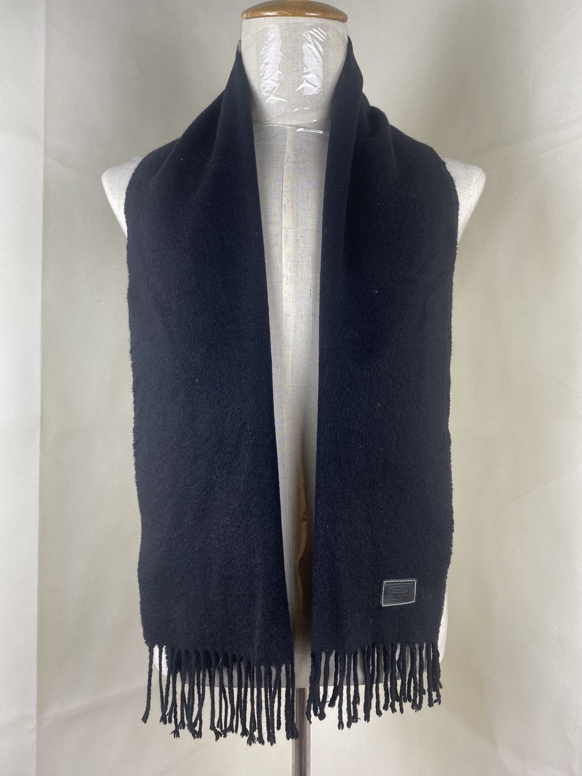 Coach Coach Plain Black Winter Scarf Muffler 100% Cashmere Size ONE SIZE - 1 Thumbnail