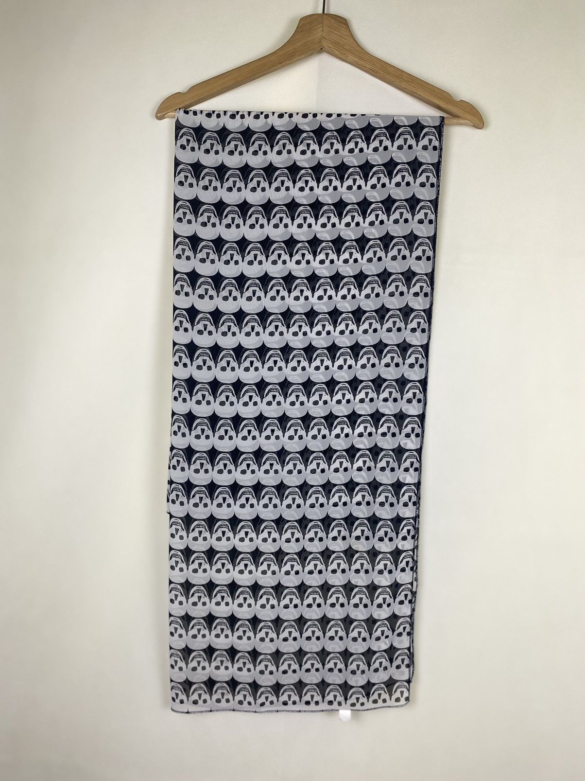 Other Skulls scarf Inspired by Alexander Mcqueen Size ONE SIZE - 3 Thumbnail