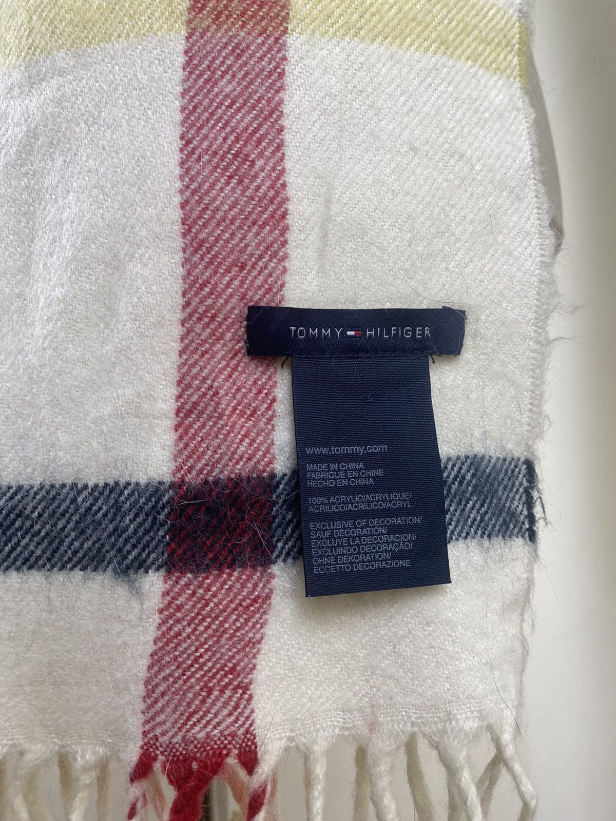 Tommy Hilfiger Tommy Hilfiger Winter Scarf Muffler Size ONE SIZE - 3 Thumbnail