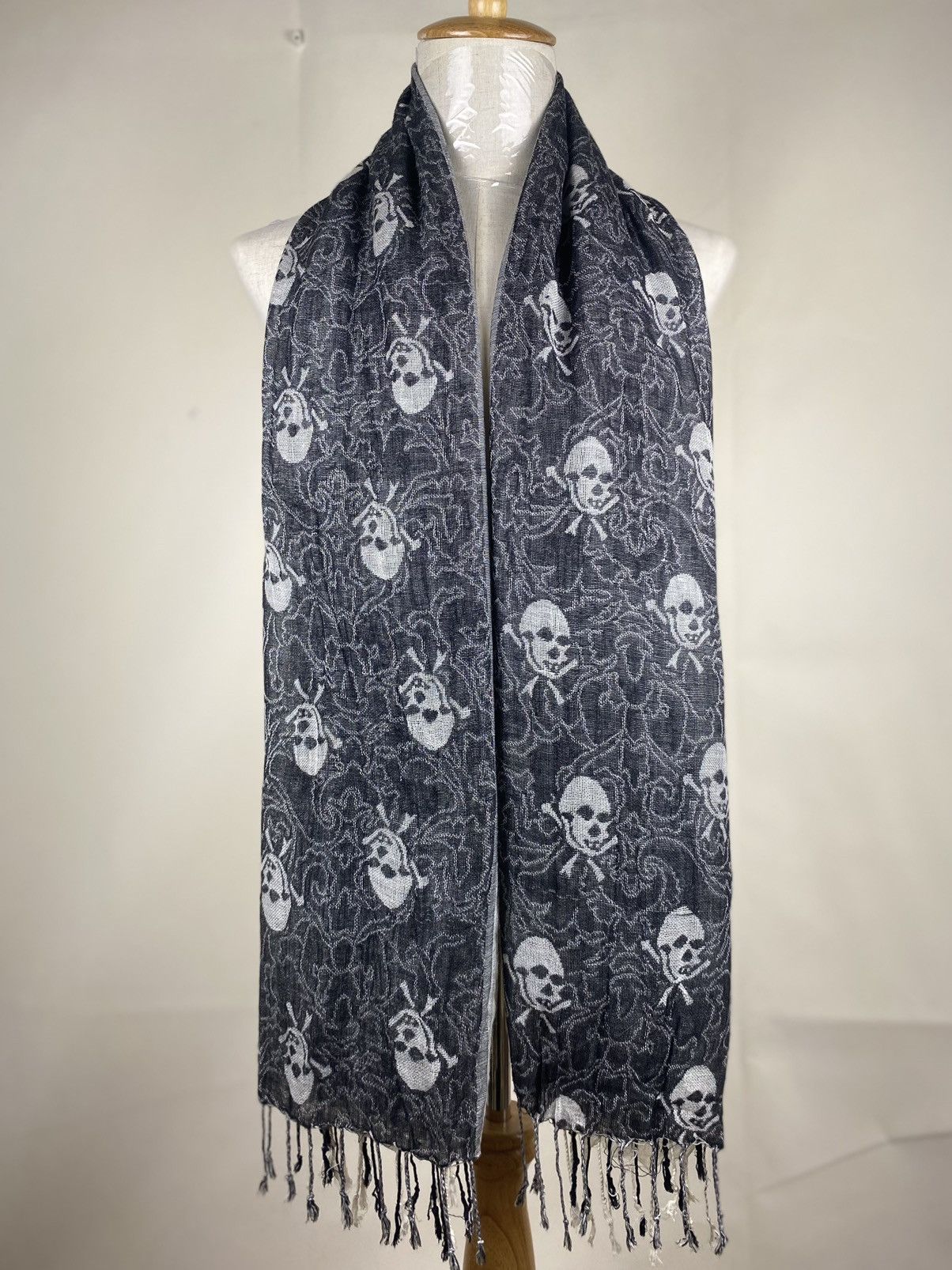 Other Skull Scarf Inspired By Alexander McQueen Size ONE SIZE - 1 Thumbnail