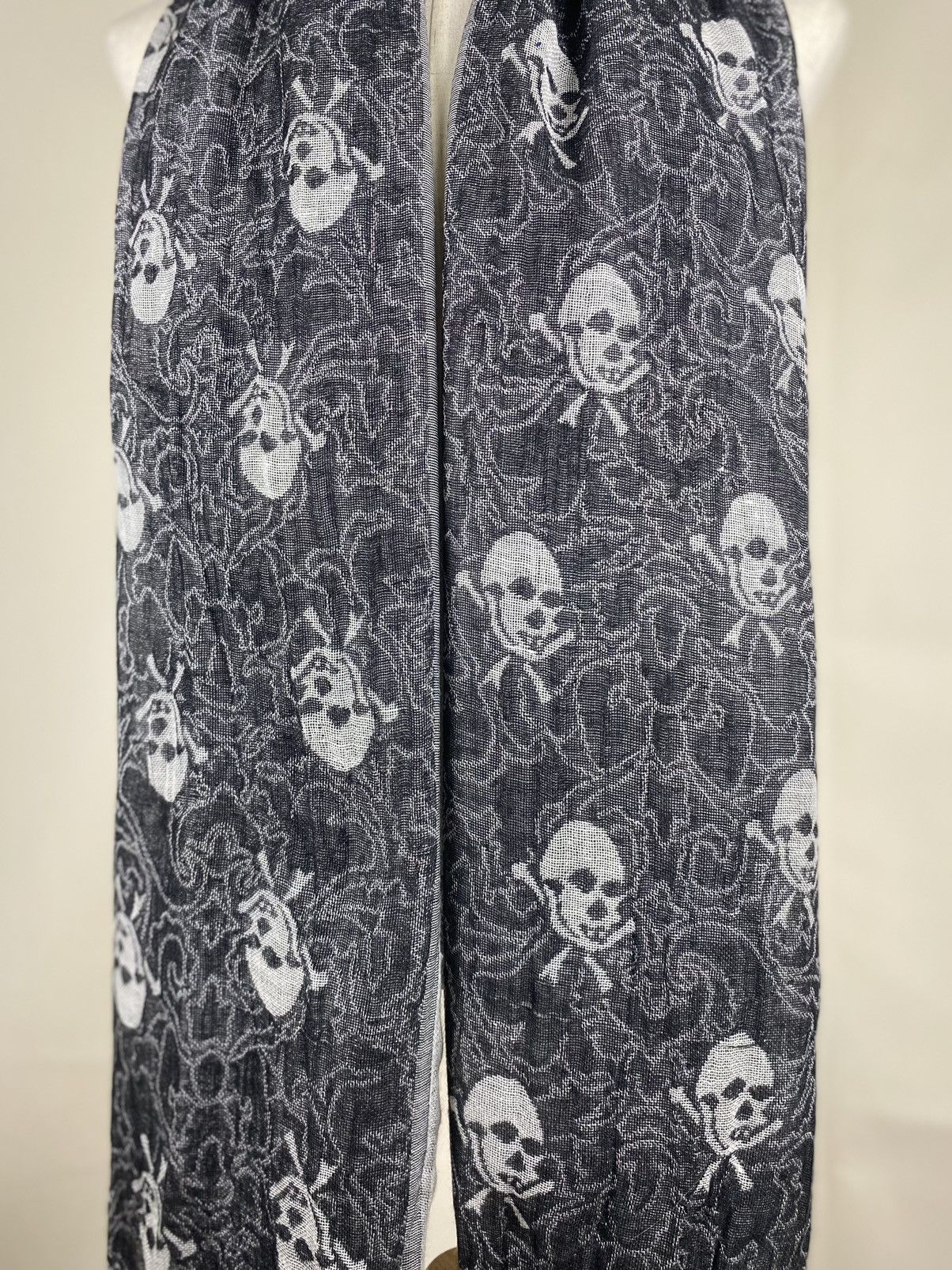 Other Skull Scarf Inspired By Alexander McQueen Size ONE SIZE - 2 Thumbnail