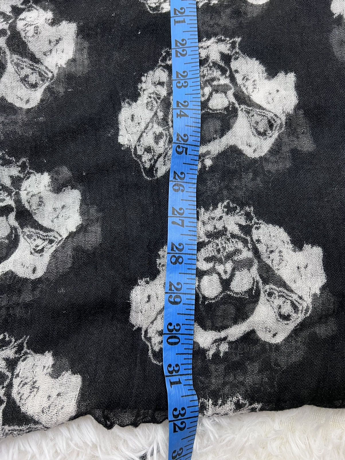 Japanese Brand Japanese Brand Skull Scarf Inspired Alexander Mcqueen Size ONE SIZE - 7 Thumbnail