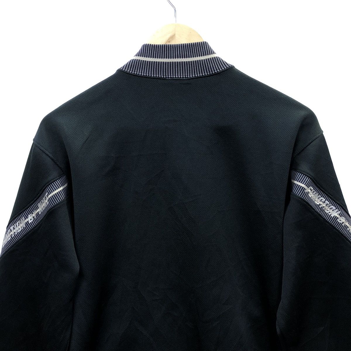 Vintage Vintage Nike Japan Blue Tag Sports Sweater Size US L / EU 52-54 / 3 - 8 Thumbnail