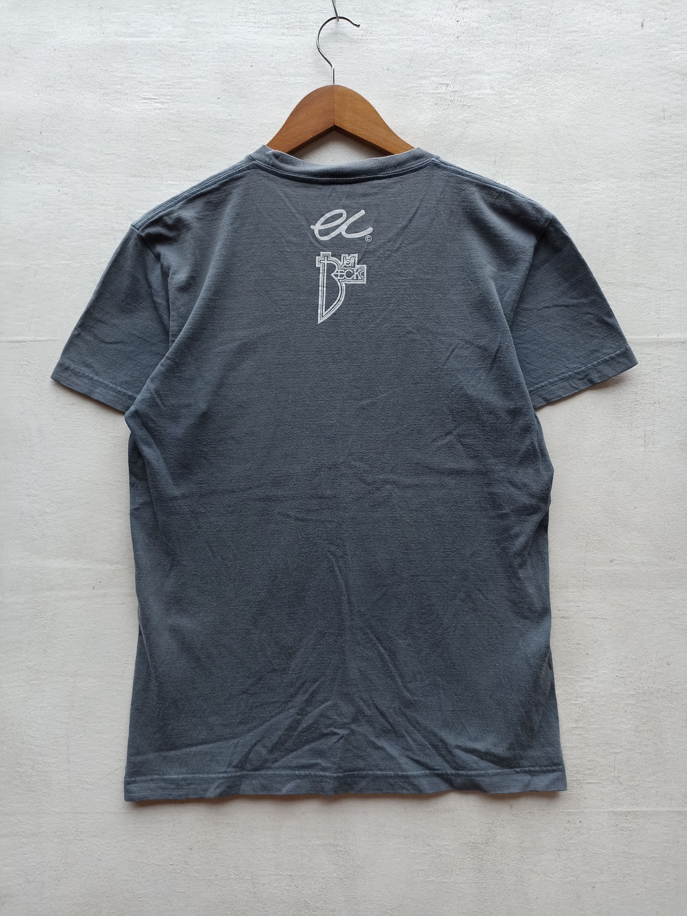 Band Tees Eric Clapton X Jeff Beck t shirt TourJapan 2009 Size US S / EU 44-46 / 1 - 5 Thumbnail
