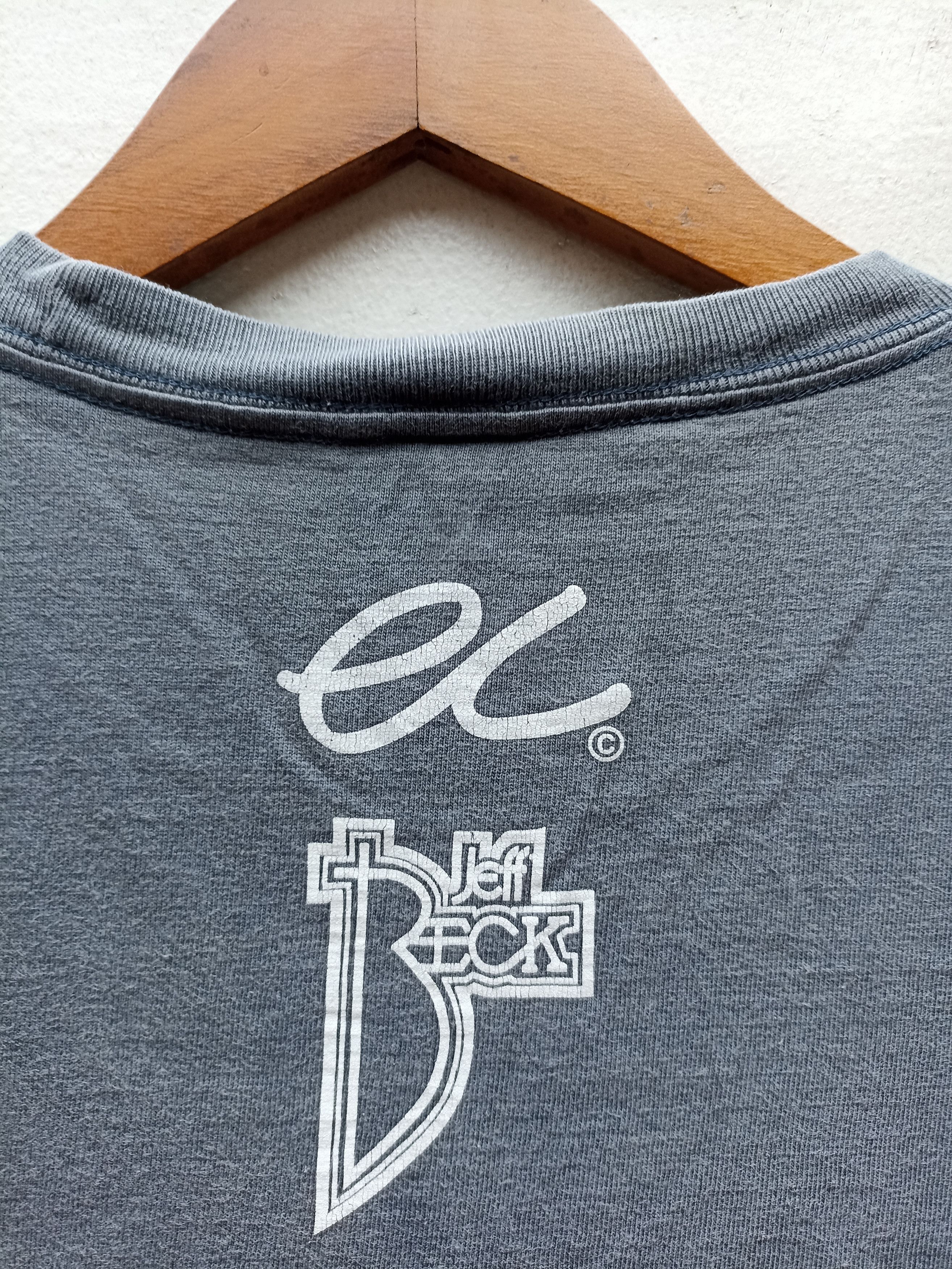 Band Tees Eric Clapton X Jeff Beck t shirt TourJapan 2009 Size US S / EU 44-46 / 1 - 4 Thumbnail