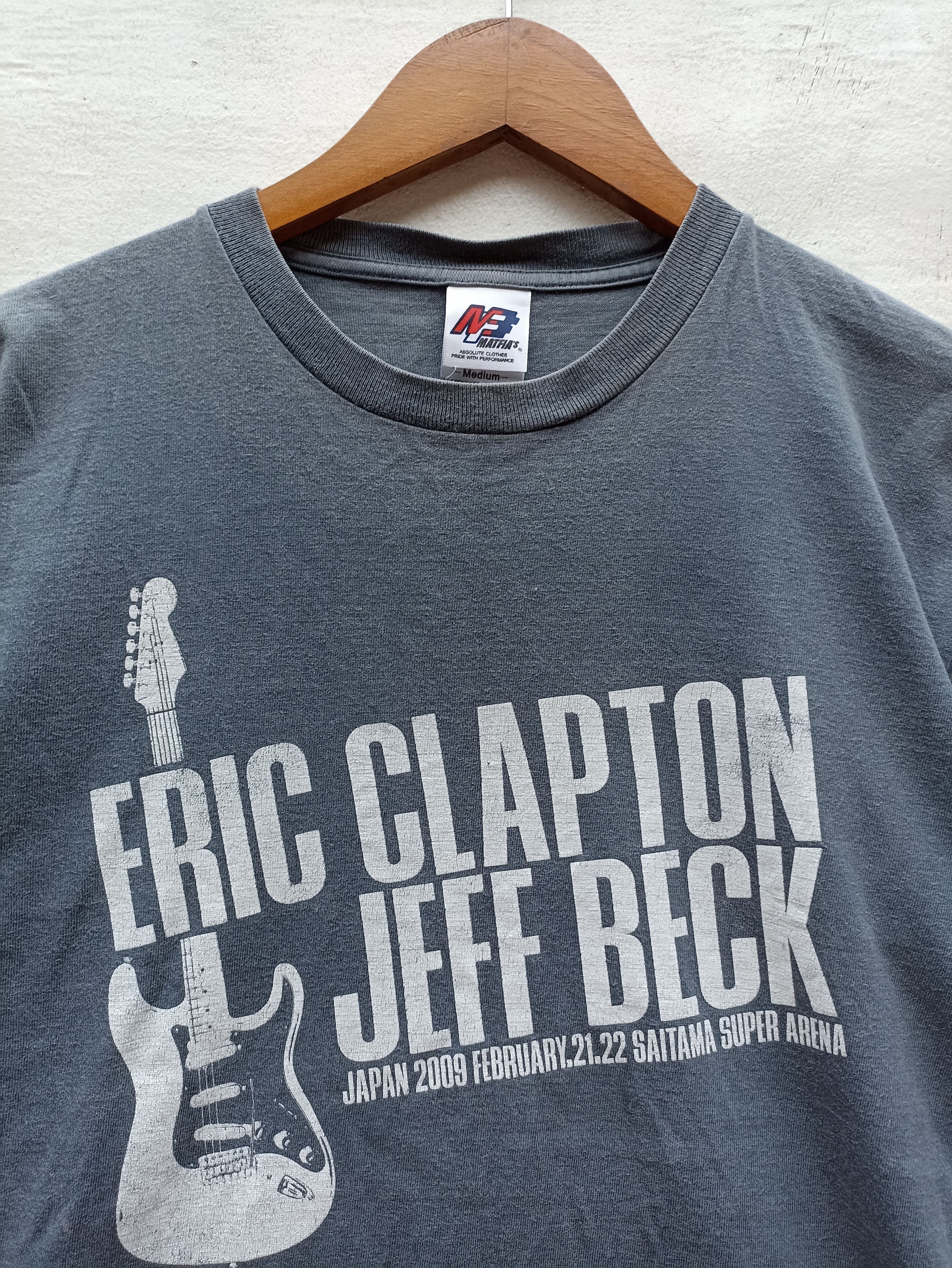 Band Tees Eric Clapton X Jeff Beck t shirt TourJapan 2009 Size US S / EU 44-46 / 1 - 2 Thumbnail