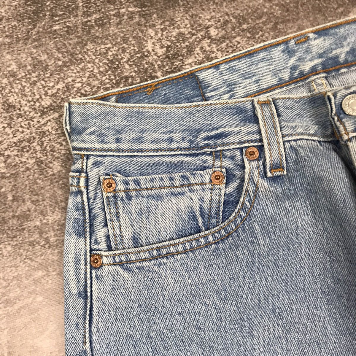 Levi's Vintage 90’s Levis 501 Made in USA Denim Jeans Size US 32 / EU 48 - 8 Thumbnail