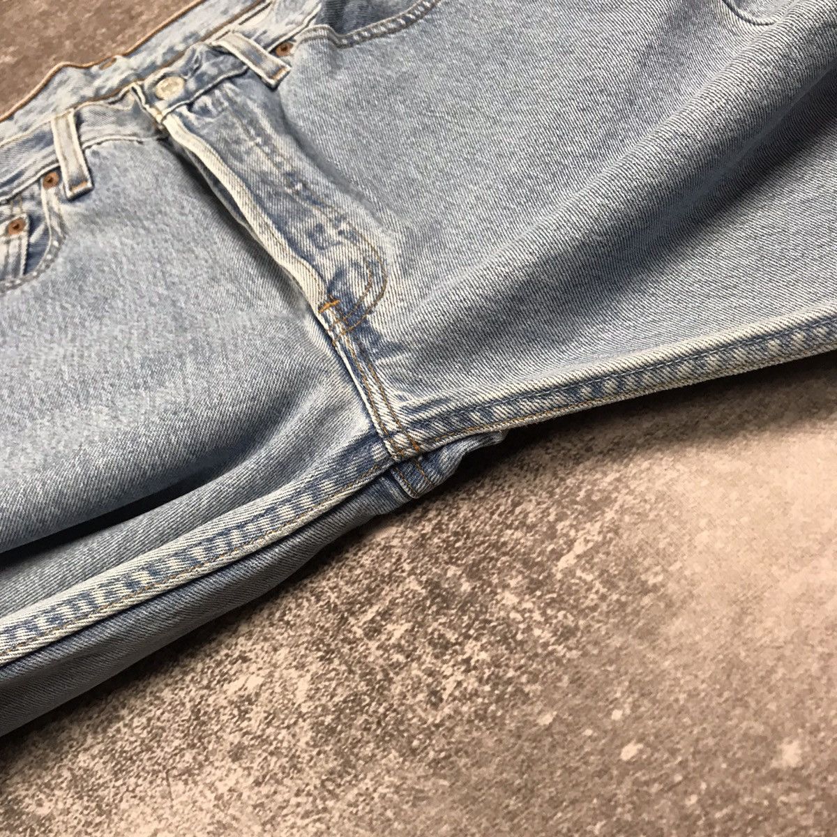 Levi's Vintage 90’s Levis 501 Made in USA Denim Jeans Size US 32 / EU 48 - 13 Thumbnail