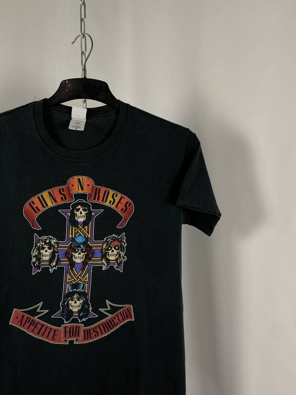 Guns N' Roses Guns n Roses vintage T-shirts big logo rock tee size M Size US S / EU 44-46 / 1 - 2 Thumbnail
