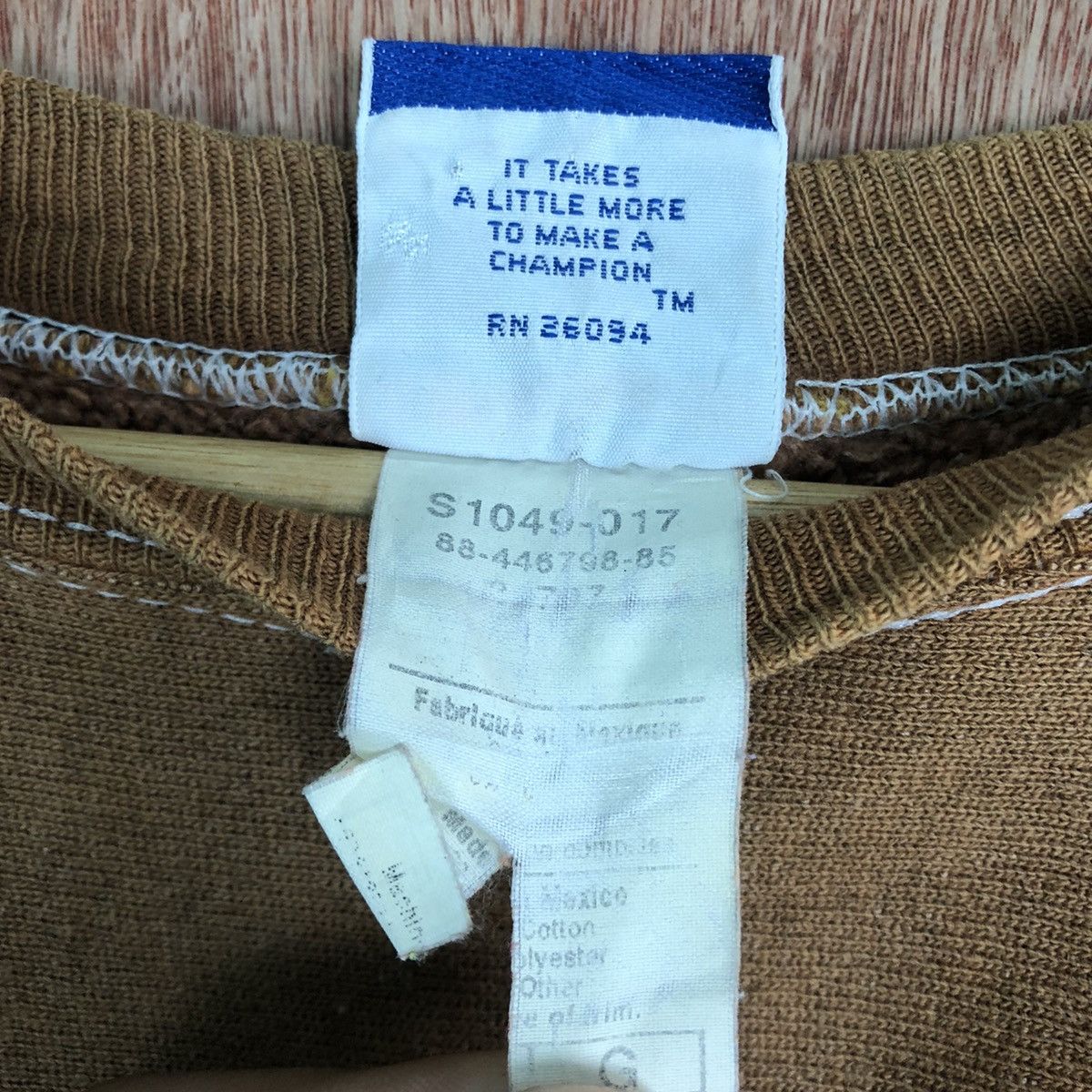 Champion × Vintage Champion Brown vintage Faded Sweatshirt #6011 Size US L / EU 52-54 / 3 - 9 Thumbnail