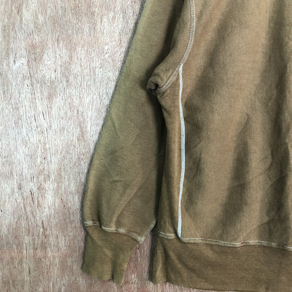 Champion × Vintage Champion Brown vintage Faded Sweatshirt #6011 Size US L / EU 52-54 / 3 - 7 Thumbnail
