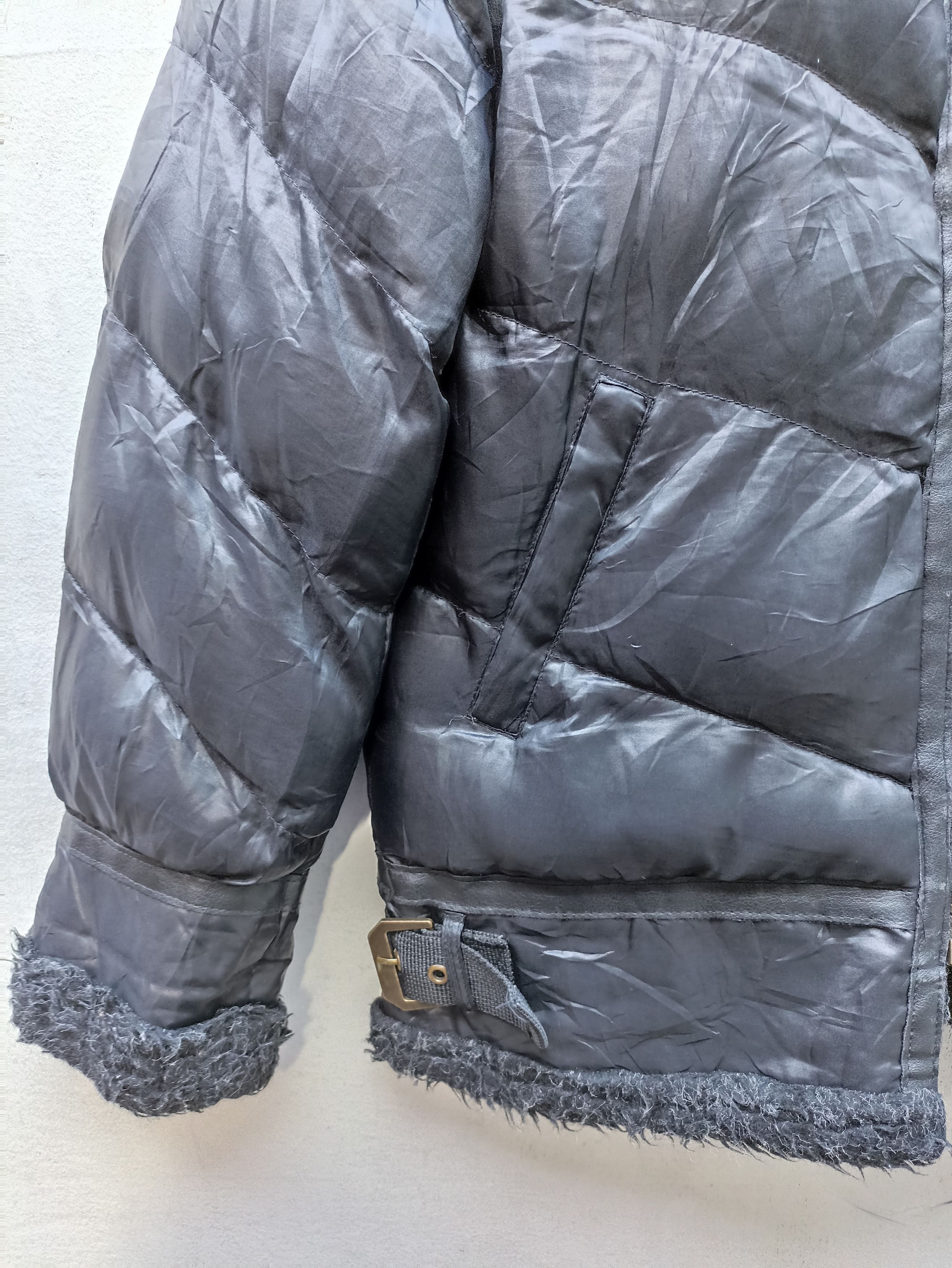 Avirex B 3 jacket bombers B 3 puffer jacket Size US S / EU 44-46 / 1 - 6 Thumbnail