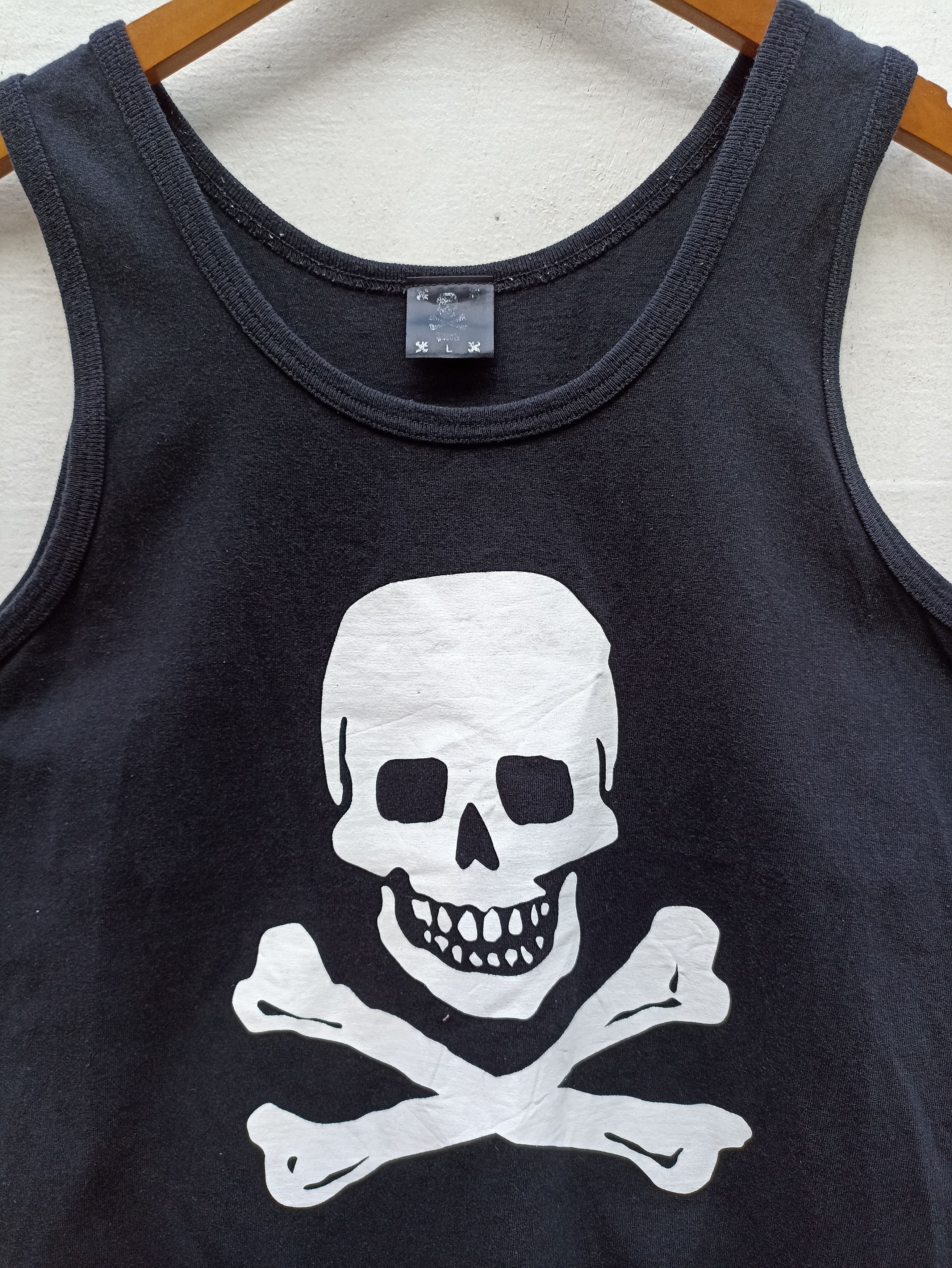If Six Was Nine Pirate Skulls tank top LGB Size US M / EU 48-50 / 2 - 2 Thumbnail