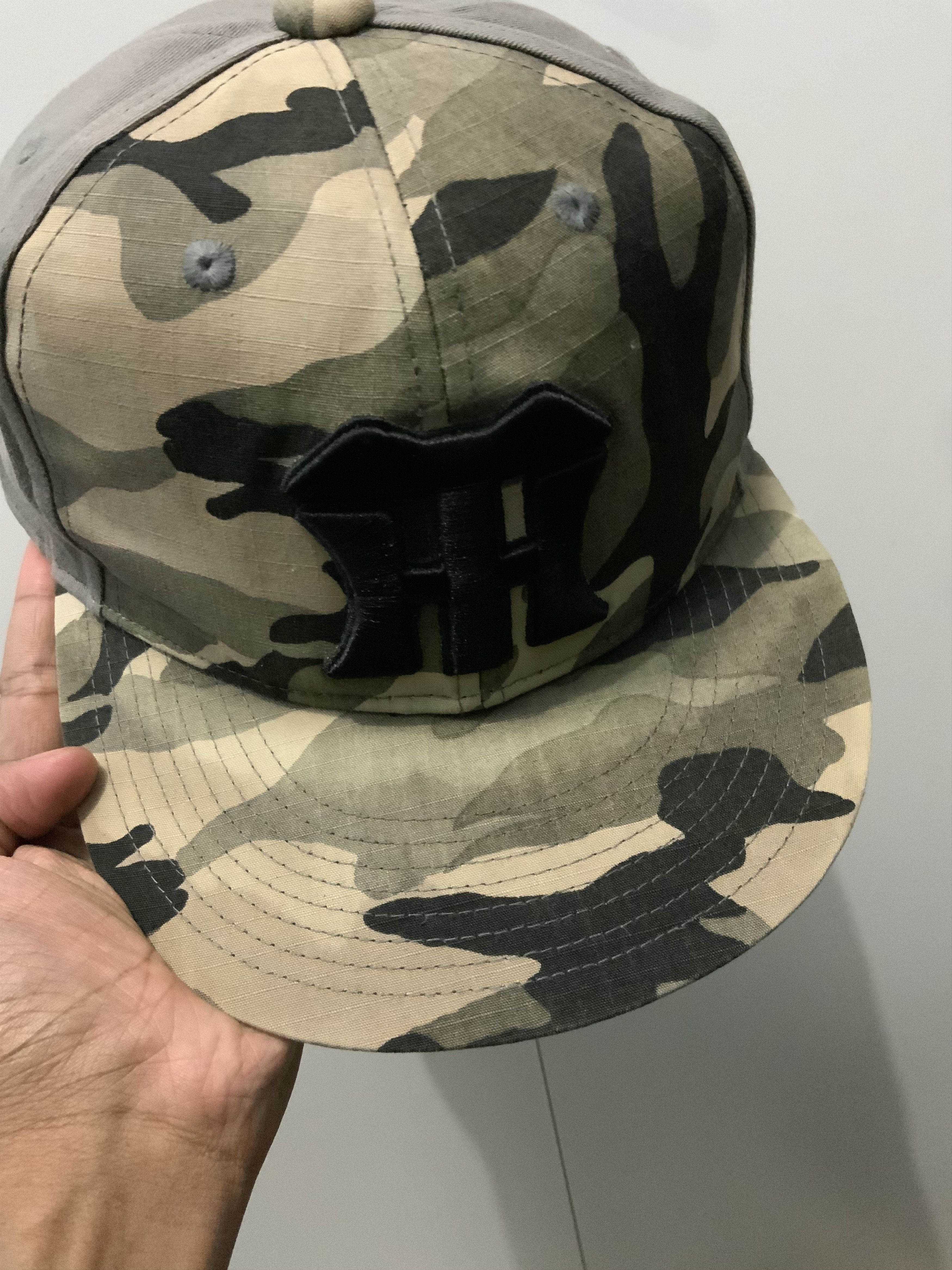 Mizuno Mizuno x Hanshin Tiger Camouflage Hat Size ONE SIZE - 14 Thumbnail